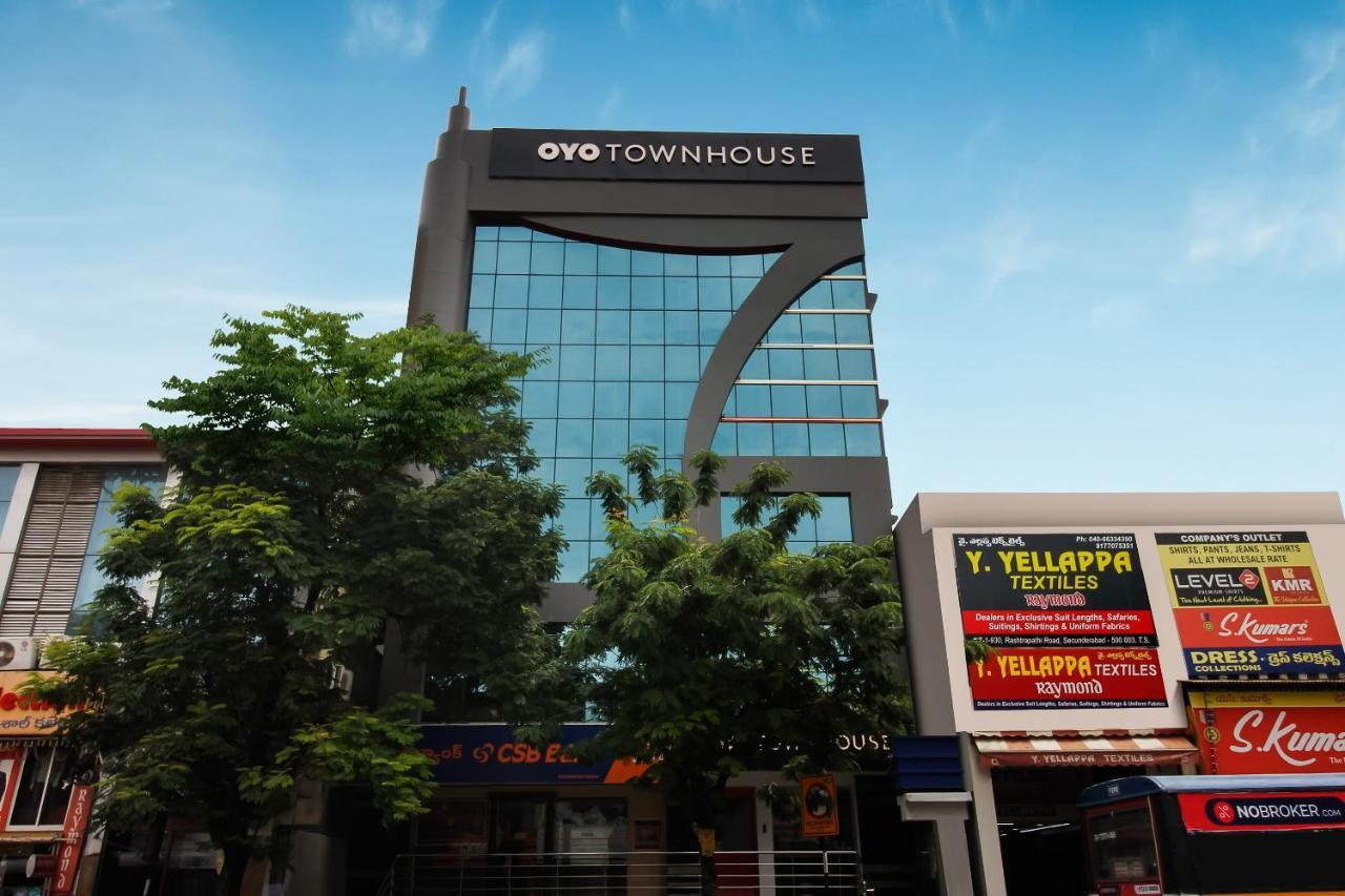 Oyo Townhouse 600 Gangothri Hotel Secunderabad Ngoại thất bức ảnh