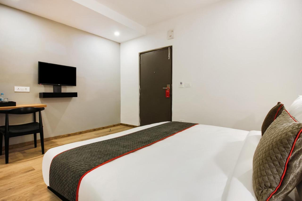 Oyo Townhouse 600 Gangothri Hotel Secunderabad Ngoại thất bức ảnh