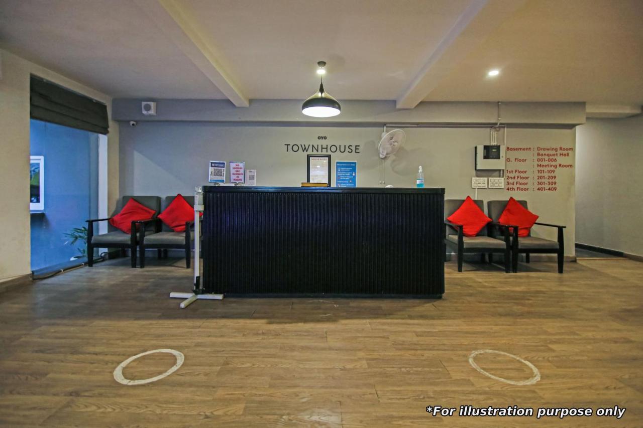 Oyo Townhouse 600 Gangothri Hotel Secunderabad Ngoại thất bức ảnh